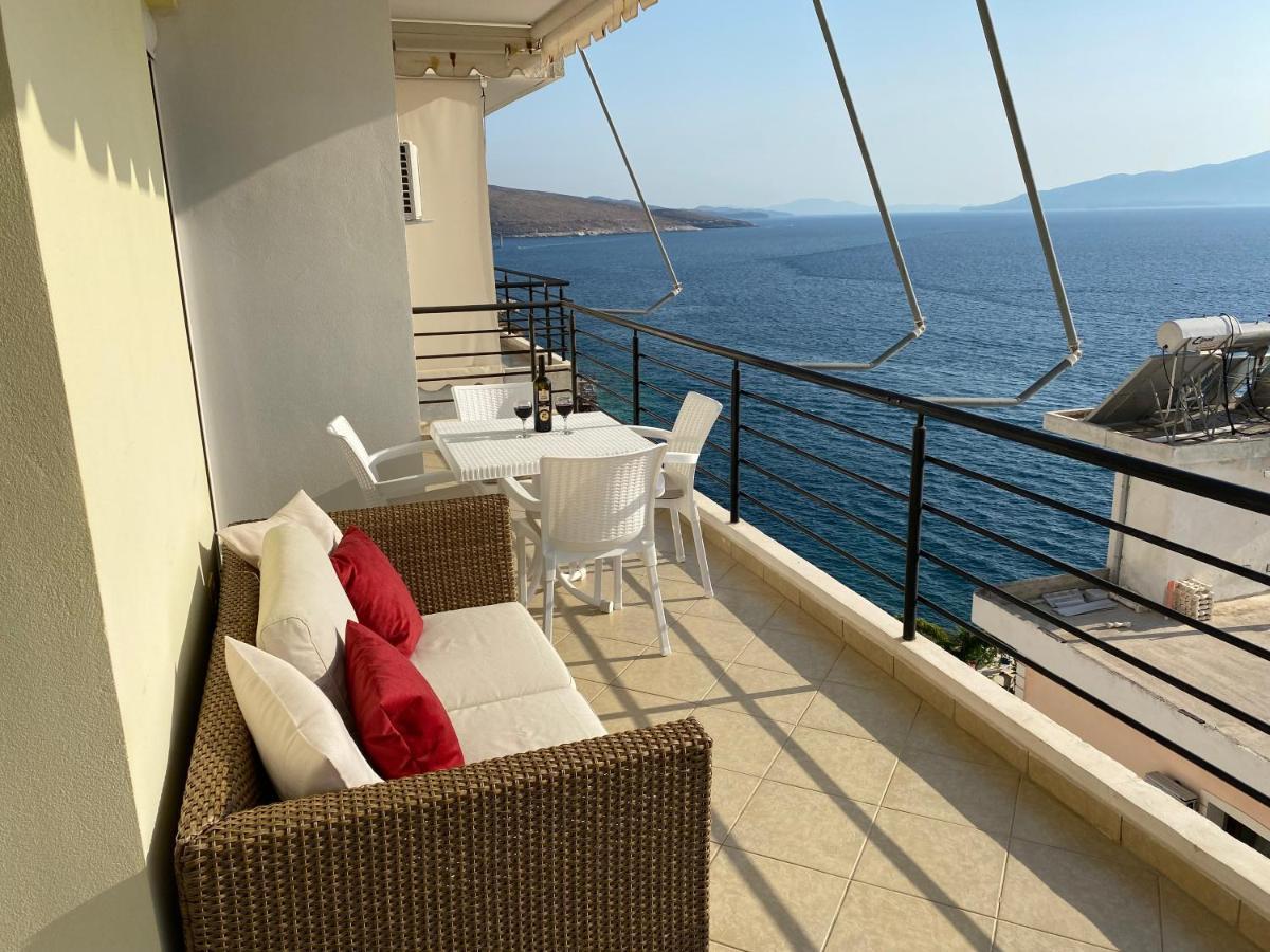 Apartment With Huge Sea View Balcony Saranda Dış mekan fotoğraf