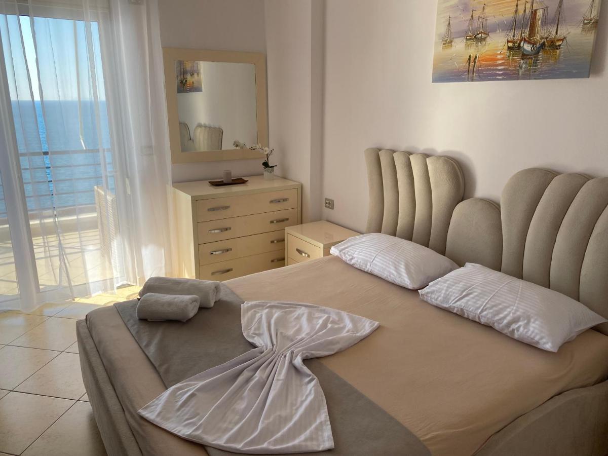 Apartment With Huge Sea View Balcony Saranda Dış mekan fotoğraf